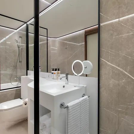 Labtwentytwo Barcelona, A Tribute Portfolio By Marriott 4*