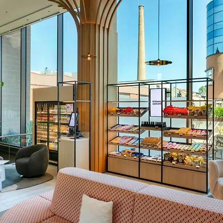 Labtwentytwo - Lab22, A Tribute Portfolio By Marriott Barcelona