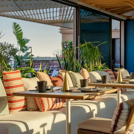 Labtwentytwo - Lab22, A Tribute Portfolio By Marriott Hotel