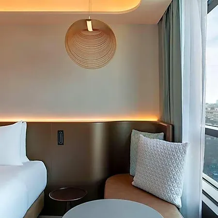 Hotel Labtwentytwo - Lab22, A Tribute Portfolio By Marriott Barcelona