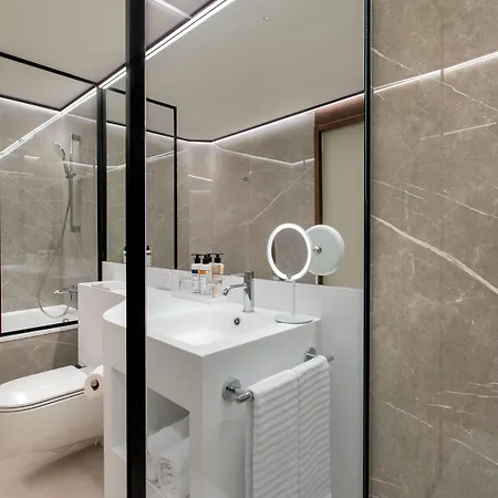 Labtwentytwo - Lab22, A Tribute Portfolio By Marriott Barcelona