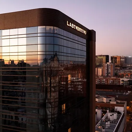 Labtwentytwo Barcelona, A Tribute Portfolio By Marriott 4*